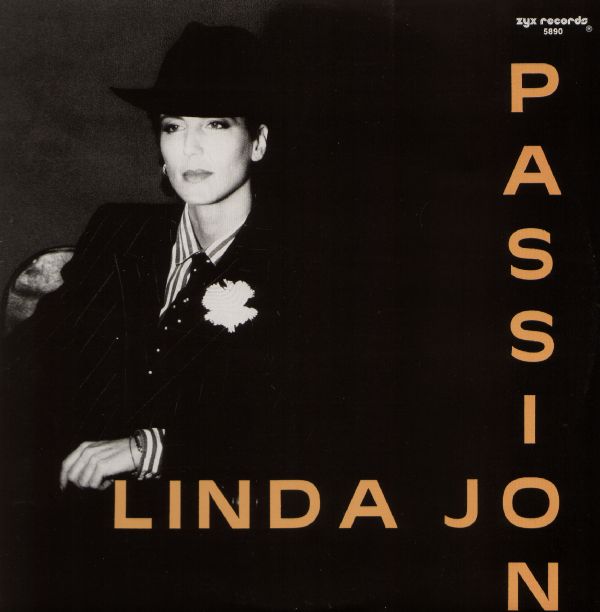 Now playing: Linda Jo Rizzo - Passion