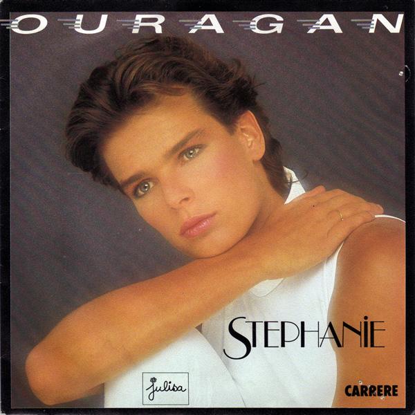 Now playing: Stephanie - Ouragan